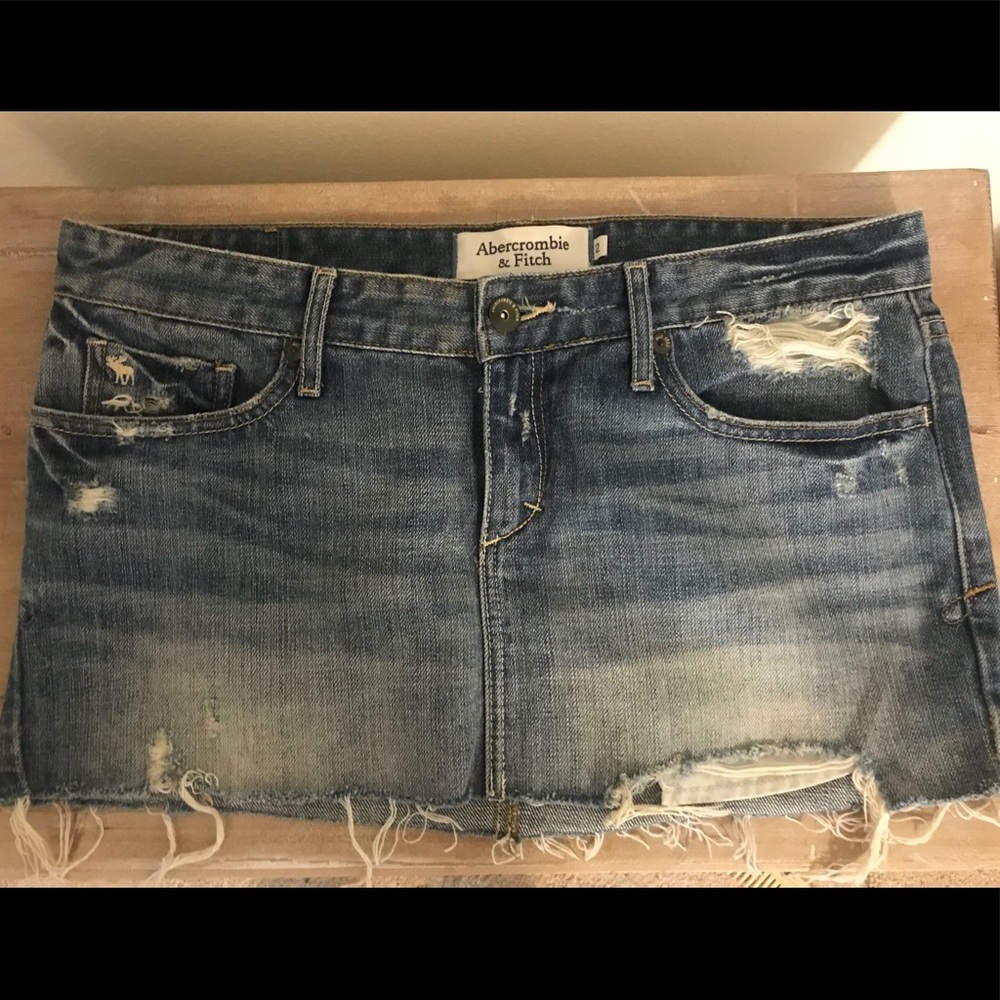 Abercrombie & Fitch distressed denim jean skirt